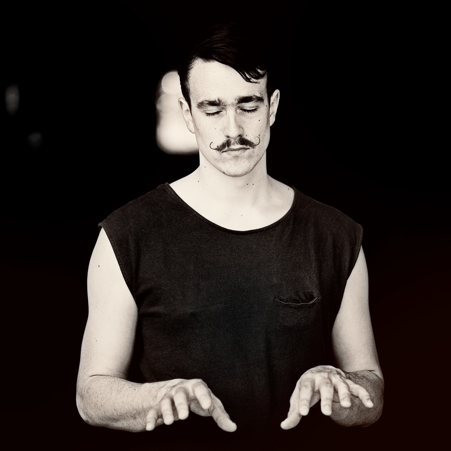 Portrait of musician Daniel Benyamin, photographed by Tim Dobrovolny in Berlin, 2014
